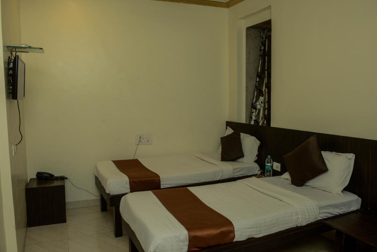 Hotel National Mumbai Kültér fotó