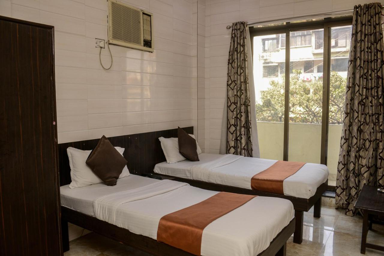 Hotel National Mumbai Kültér fotó