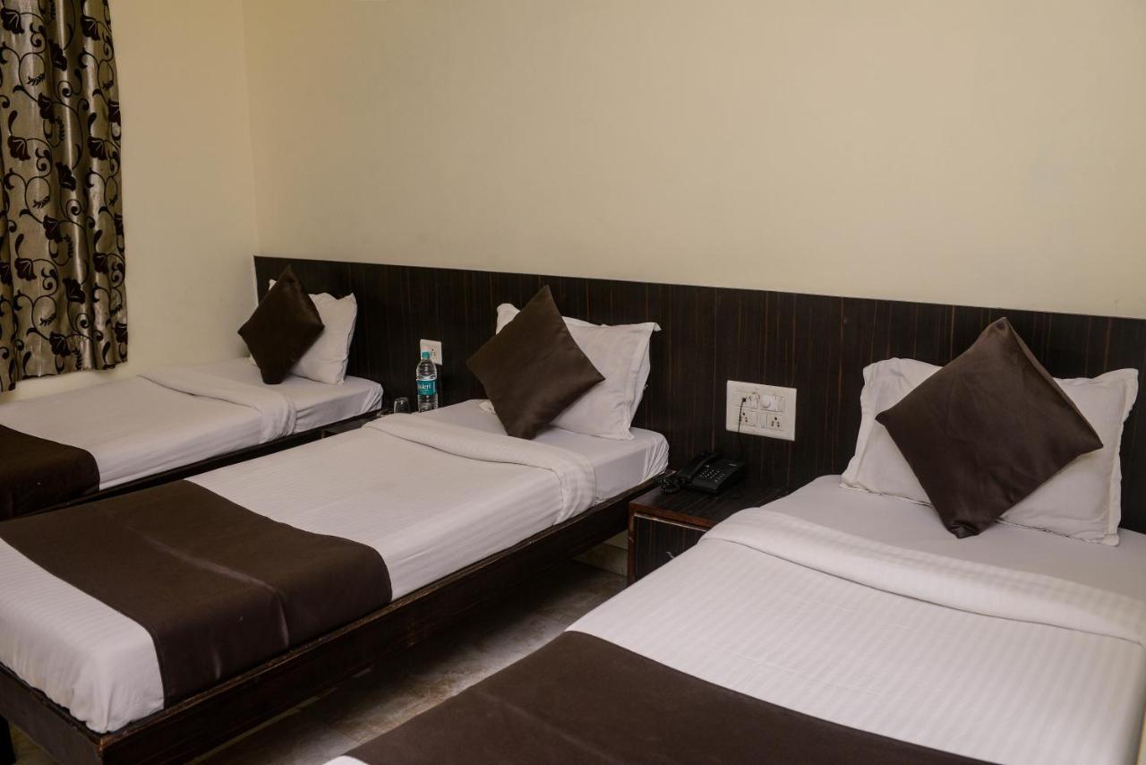 Hotel National Mumbai Kültér fotó